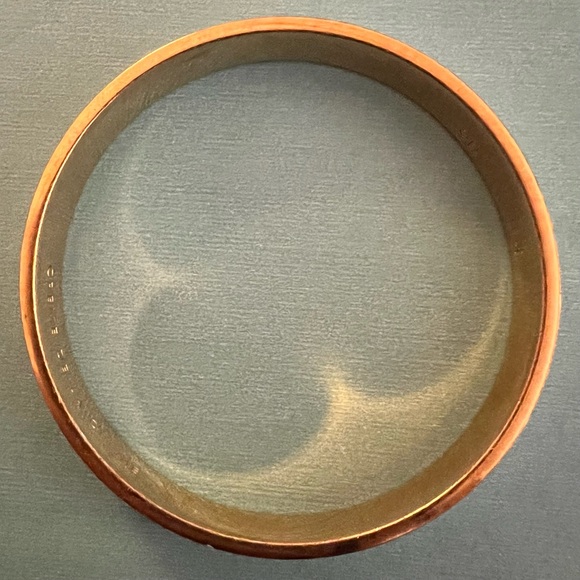 Kate Spade Gold Plated Cream Enamel Creme de la Creme Bangle Bracelet cuff - Picture 4 of 7